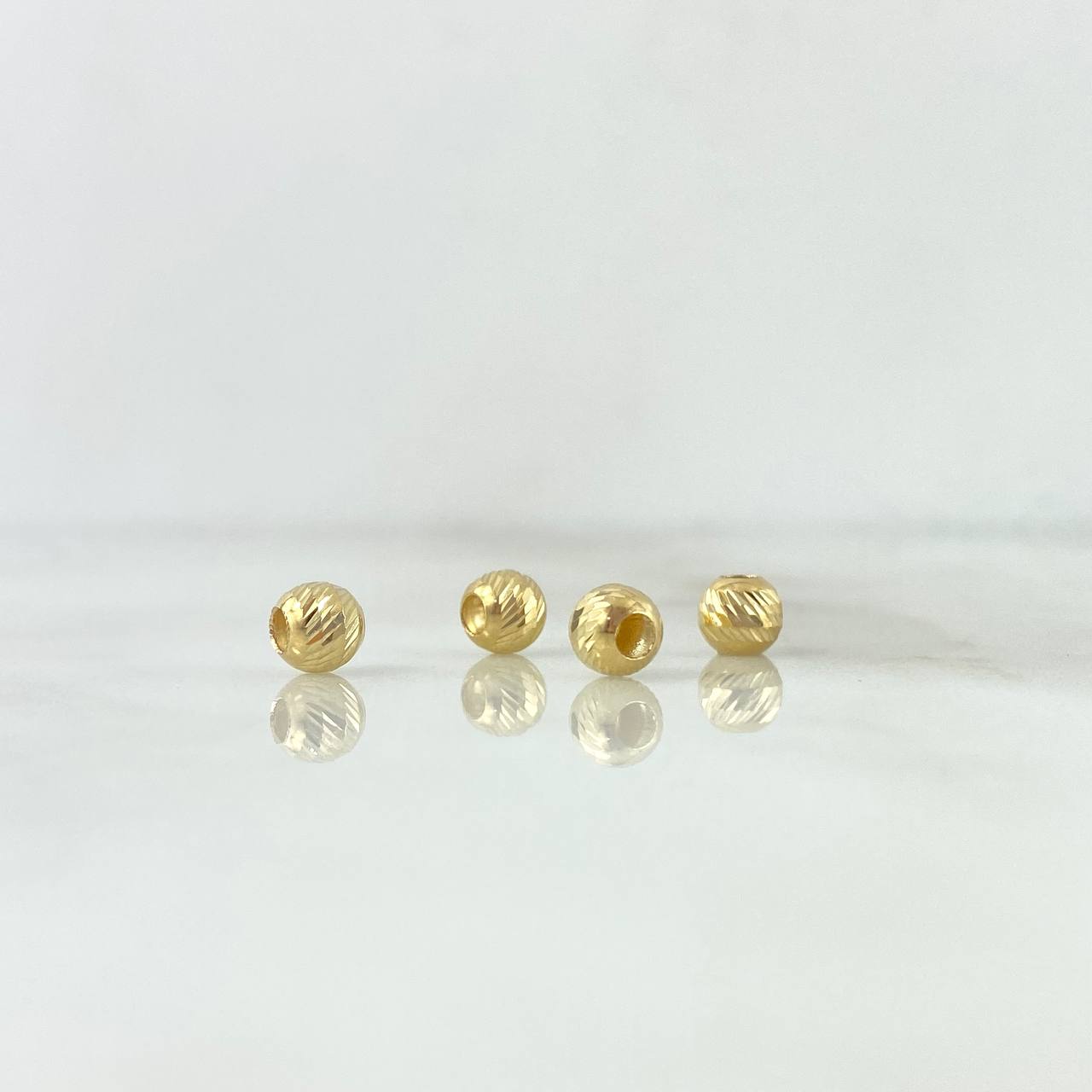 Bola Diamantada 5mm Oro Amarillo 18K *