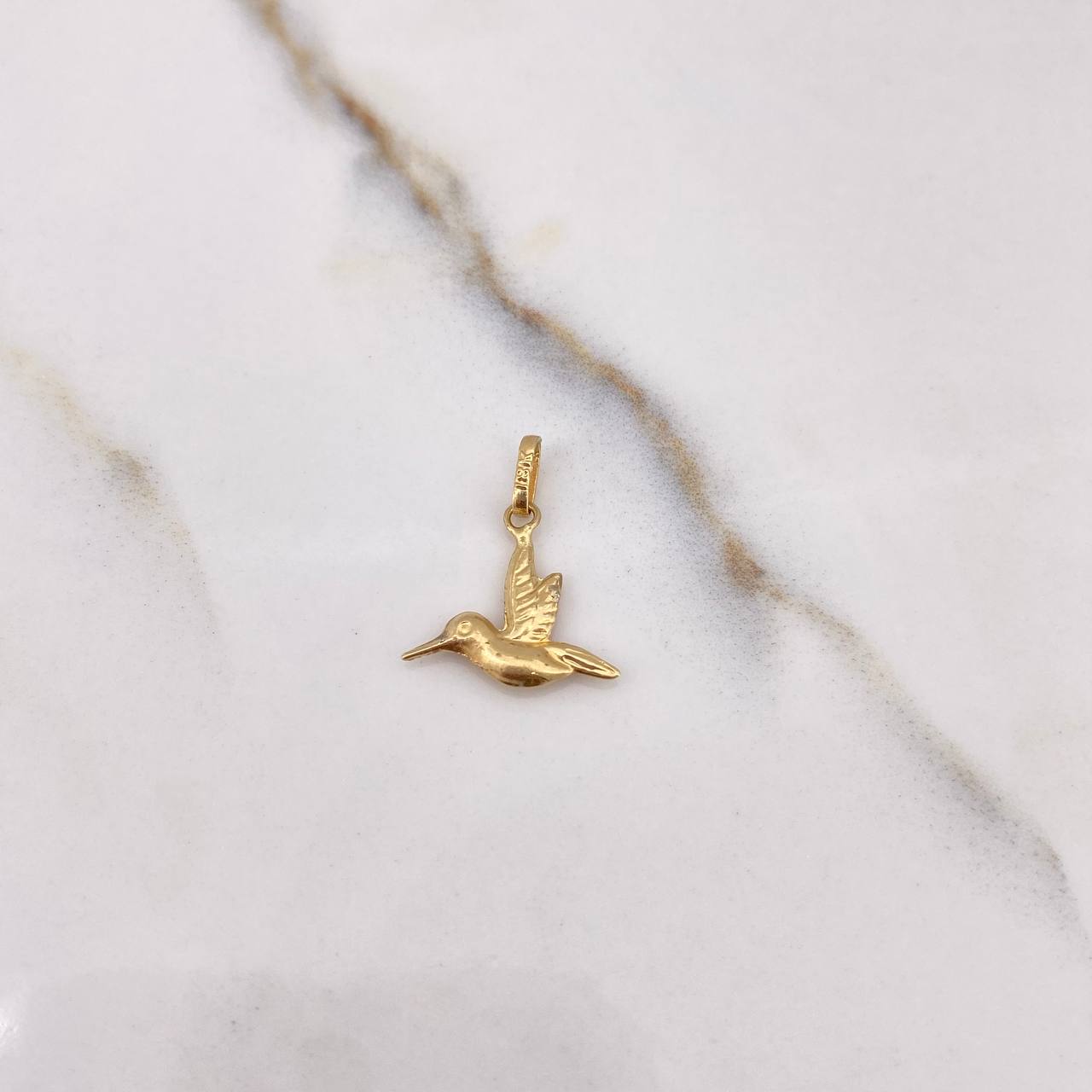 Dije Colibri 0.45gr / 1.5cm / Troquelado Oro Amarillo &
