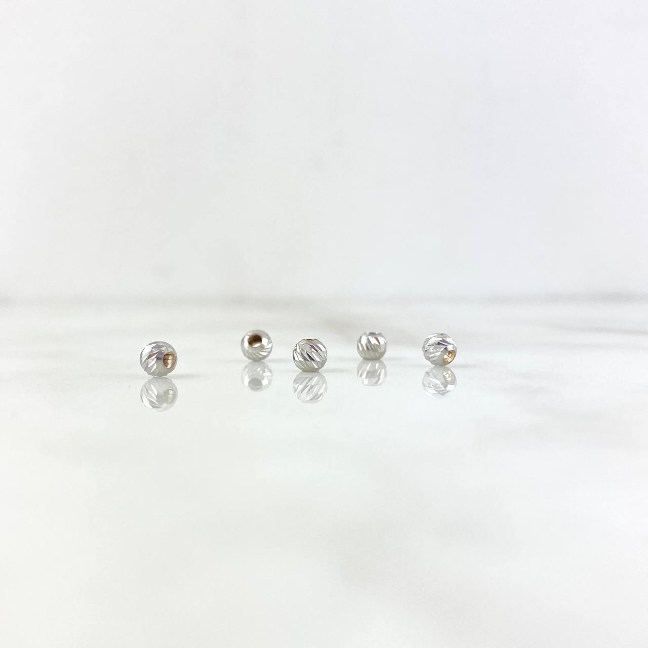 Bola Diamantada 4mm Oro Blanco 18K