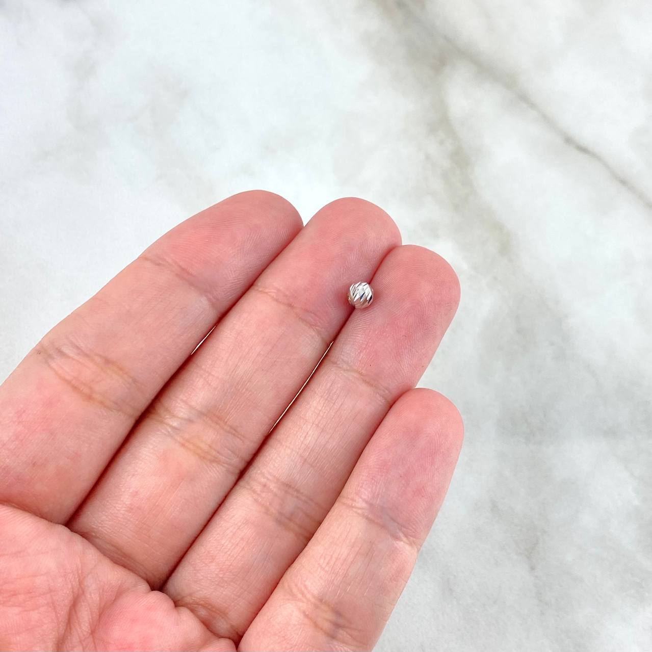 Bola Diamantada 4mm Oro Blanco 18K