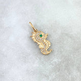 Dije Caballito de Mar 1.35gr / 2.3cm / Circones Blancos Ojo Verde Oro Amarillo 18K (Oferta) ©