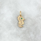 Dije Caballito de Mar 1.35gr / 2.3cm / Circones Blancos Ojo Verde Oro Amarillo 18K (Oferta) ©
