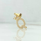 Dije Letra Q Corona 1.6gr / 2.6cm / Circones Blancos Oro Amarillo