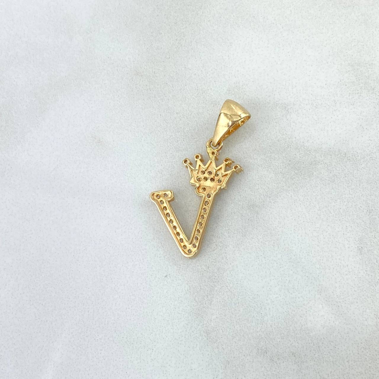 Dije Letra V Corona 1.55gr / 2.6cm / Circones Blancos Oro Amarillo ©