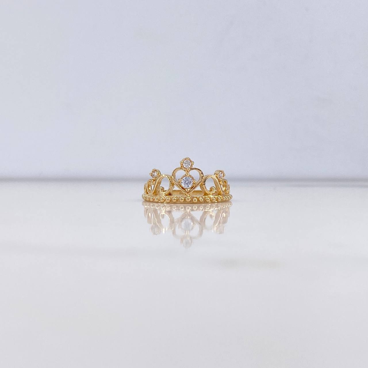 Anillo Corona Corazon 2.6gr / T6 1/4 / Circones Blancos Oro Amarillo $