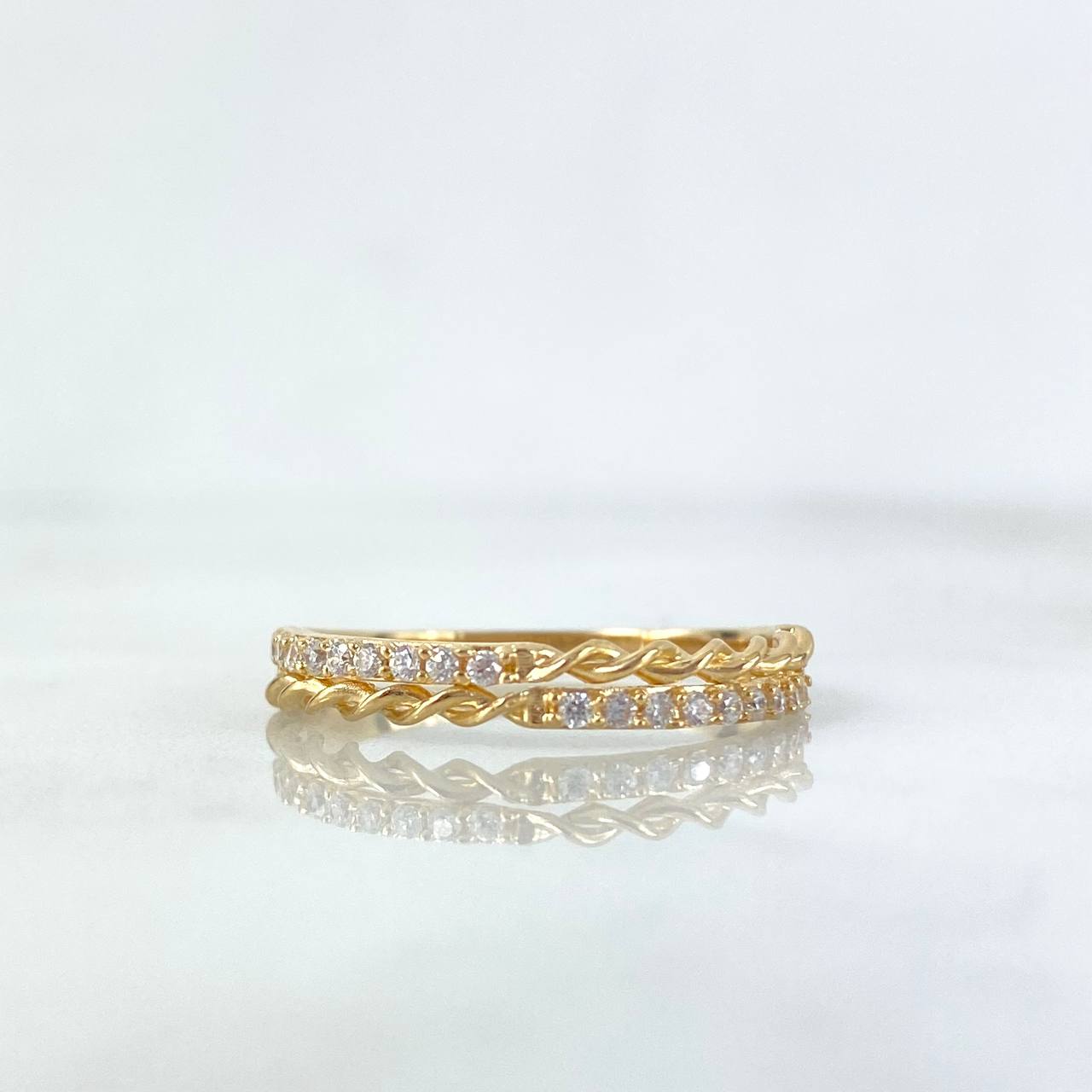 Anillo Lazo Intercalado 1.85gr / T7 1/4 / Circones Blancos Oro Amarillo ©