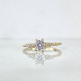 Anillo Solitario Duo 2.6gr / T7 1/4 / Circones Blancos Oro Amarillo ©