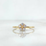 Anillo Solitario Flor 1.3gr / T6 1/2 / Circones Blancos Oro Amarillo ©