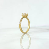 Anillo Halo Circular 2.45gr / T5 1/2 / Circones Blancos Oro Amarillo ©