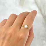 Anillo Halo Circular 2.45gr / T5 1/2 / Circones Blancos Oro Amarillo ©