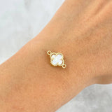 Herraje Trebol Nacar Blanco 0.95gr / 1.5cm / Oro Amarillo 18K