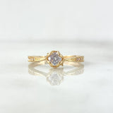 Anillo Solitario Chispa 1.45gr / T5 1/4 / Circones Blancos Oro Amarillo