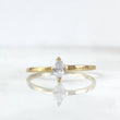 Anillo Solitario Ovalado 1.1gr / T6 3/4 / Circones Blancos Oro Amarillo