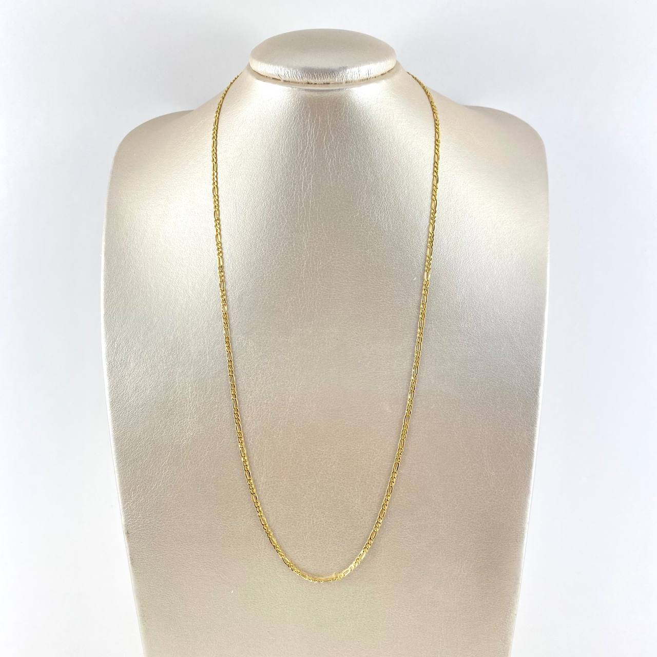 Cadena Figaro 2.65gr / 40cm / 2.4mm Oro Amarillo +1 18K