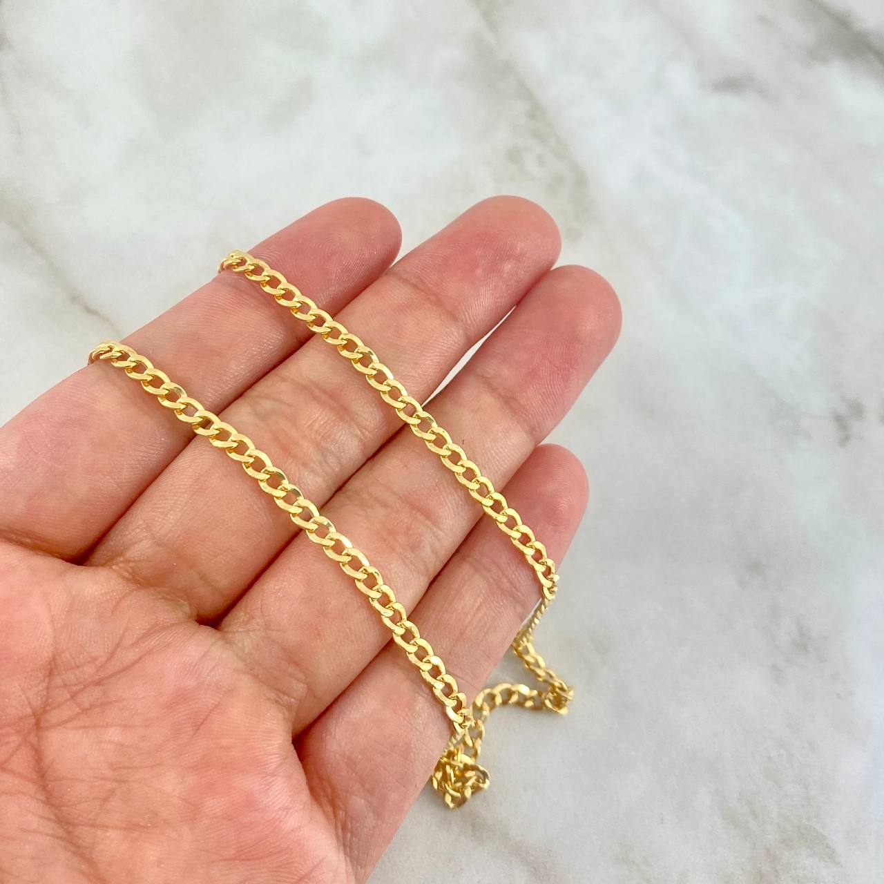 Cadena Cubana 5.6gr / 50cm / 3mm Oro Amarillo +0