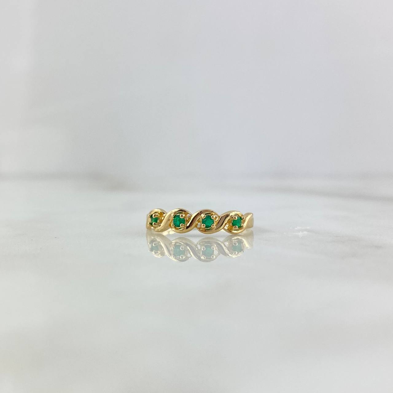 Anillo Puntos Entrelazados 2.2gr / T6 1/2 / Esmeraldas 12pts Oro Amarillo (Joya)