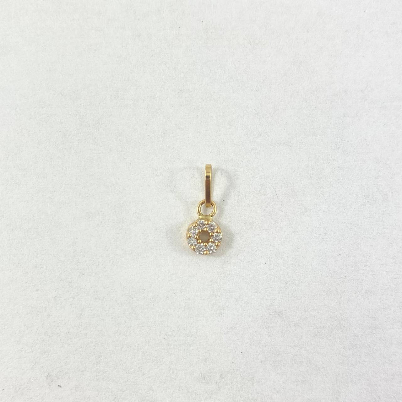 Dije Circulo 0.4gr / 1.2cm / Diamantes Blancos 18pts Oro Amarillo (Joya)