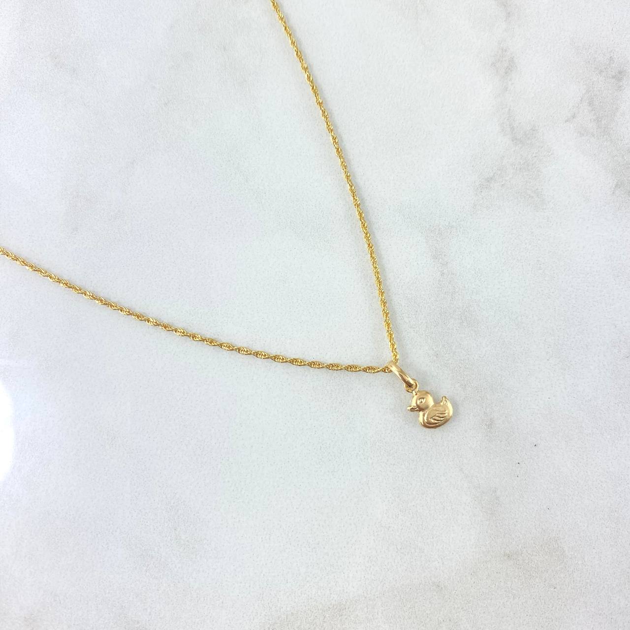 Cadena Lazo 0.95gr / 50cm + Dije Pato Mate 0.25gr / 1.2cm Oro Amarillo (Oferta)