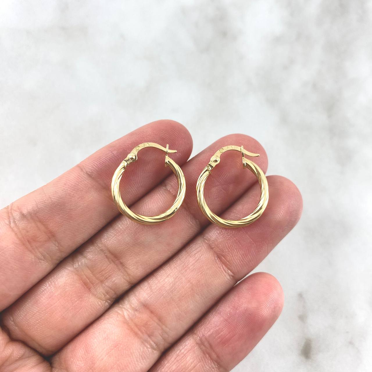 Candongas Lore 1.15gr / 1.8cm / Entorchadas Oro Amarillo