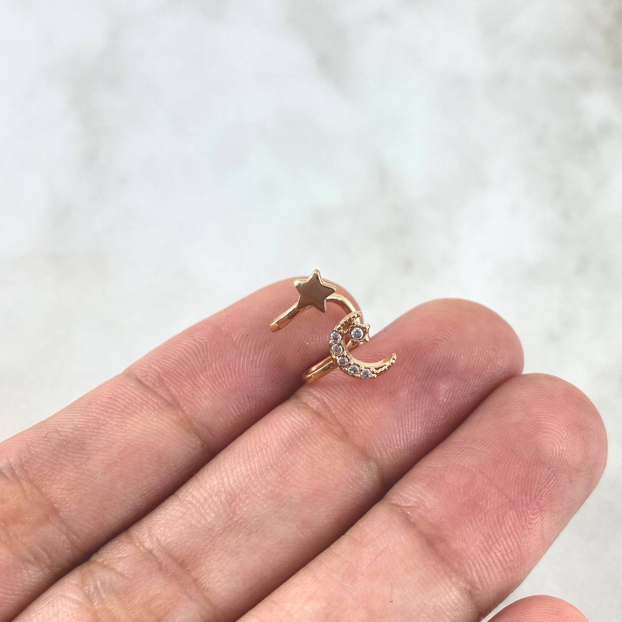 Piercing Earcuff Simulador 0.9gr / 1.1cm / Estrella Luna Oro Rosa (Joya)