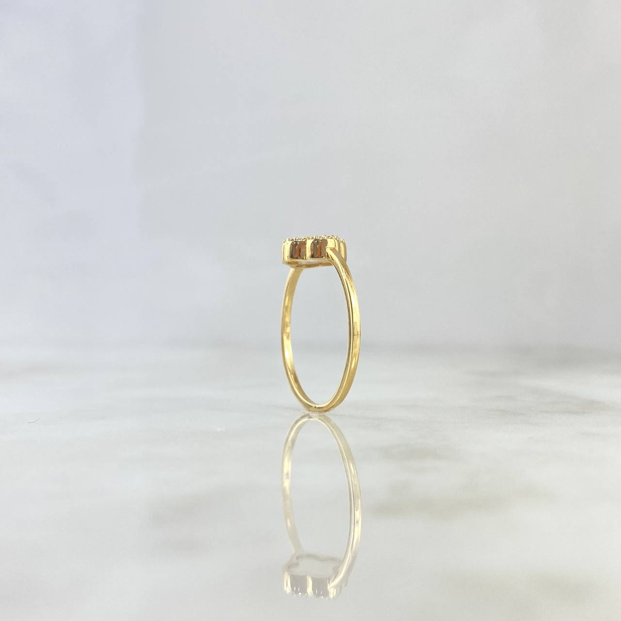 Anillo Trébol VCyA 2.5gr / T7 3/4 / 10mm Nacar Blanco Punteado Oro Amarillo +4