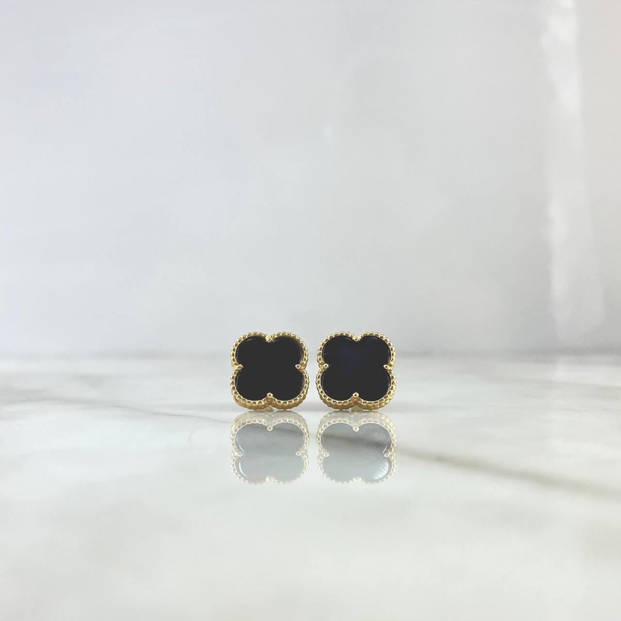 Topos Trébol VCyA 4.75gr / 1.4cm / 14mm Onix Negro Punteado Oro Amarillo Nac.Esp. *