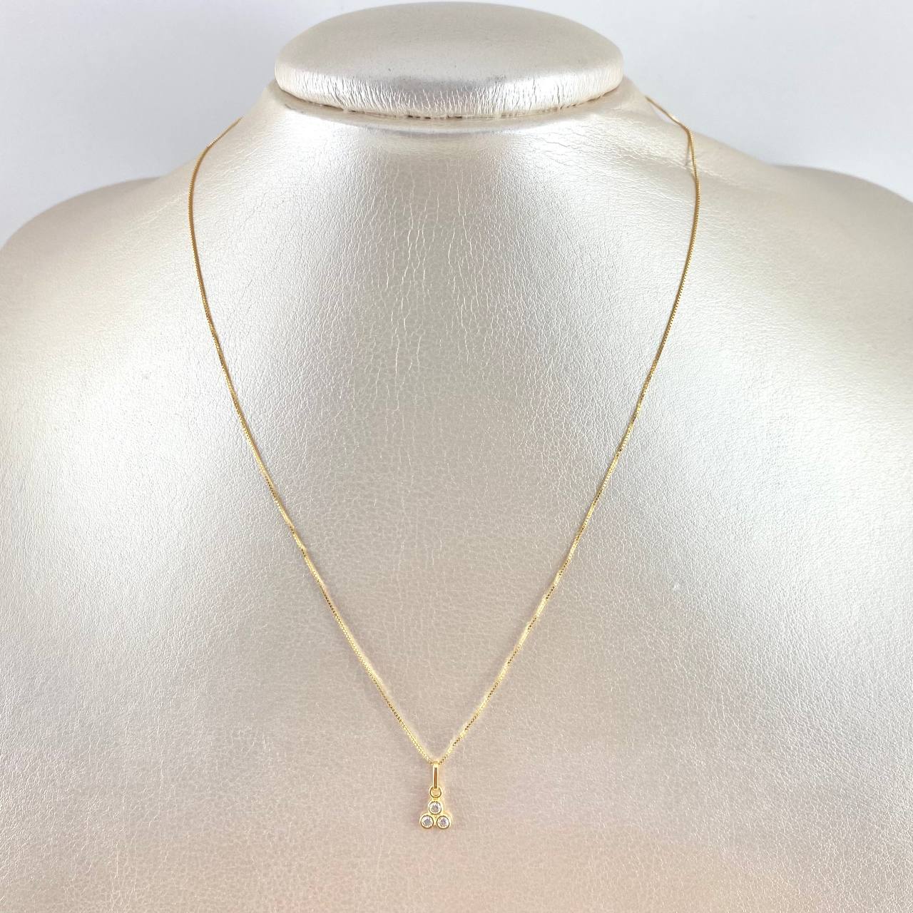 Cadena Veneciana 0.95gr / 40cm + Dije Trio Circones Blancos 0.45gr / 1cm Oro Amarillo (Oferta)