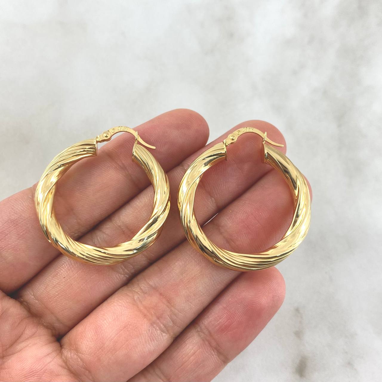 Candongas Sofi 4.9gr / 3cm / Oro Amarillo