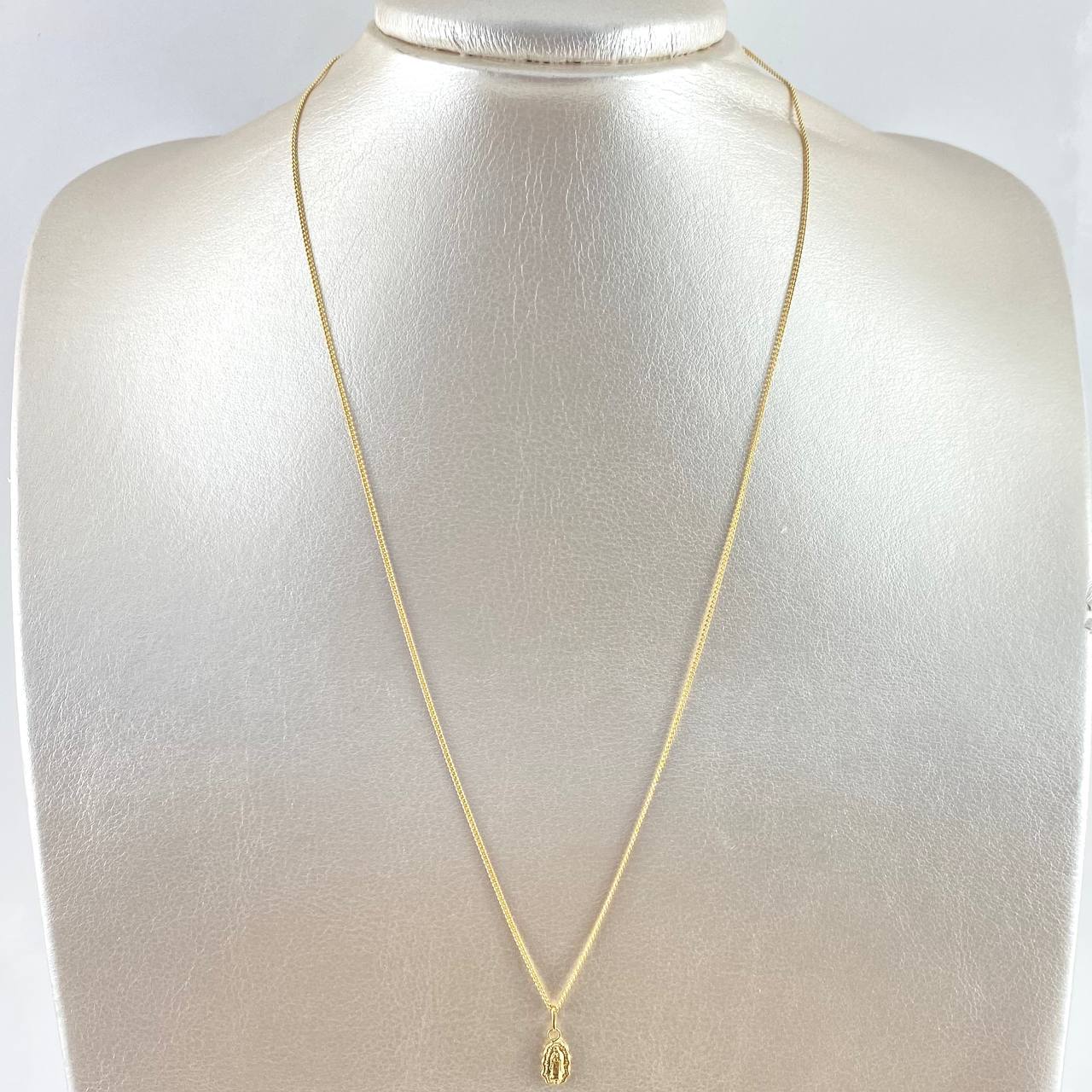 Cadena Mini Cubana 1gr / 50cm / 1mm + Dije Virgen Guadalupe 0.25gr / 1.5cm Oro Amarillo (Oferta) *