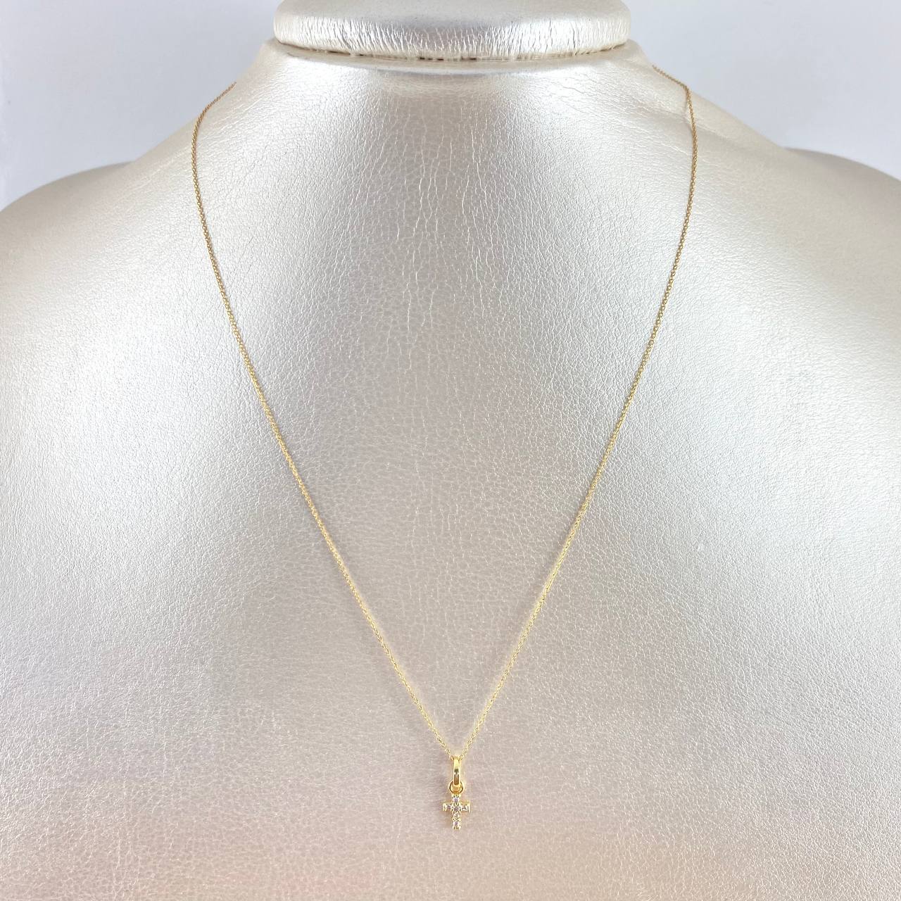 Cadena Aro Seguido 0.55gr / 40cm + Dije Cruz 0.25gr / 1.1cm Circones Blancos Oro Amarillo (Oferta) ©