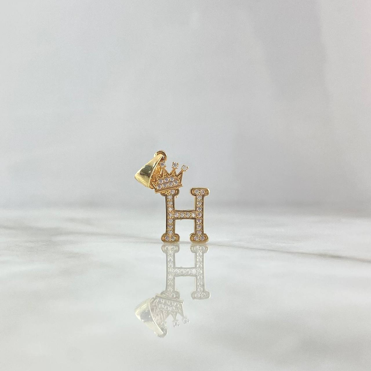 Dije Letra H Corona 1.8gr / 2.6cm / Circones Blancos Oro Amarillo