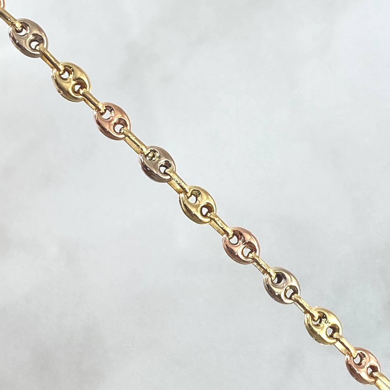 Cadena GC 7.4gr / 50cm / 4mm Lisa Tres Oros