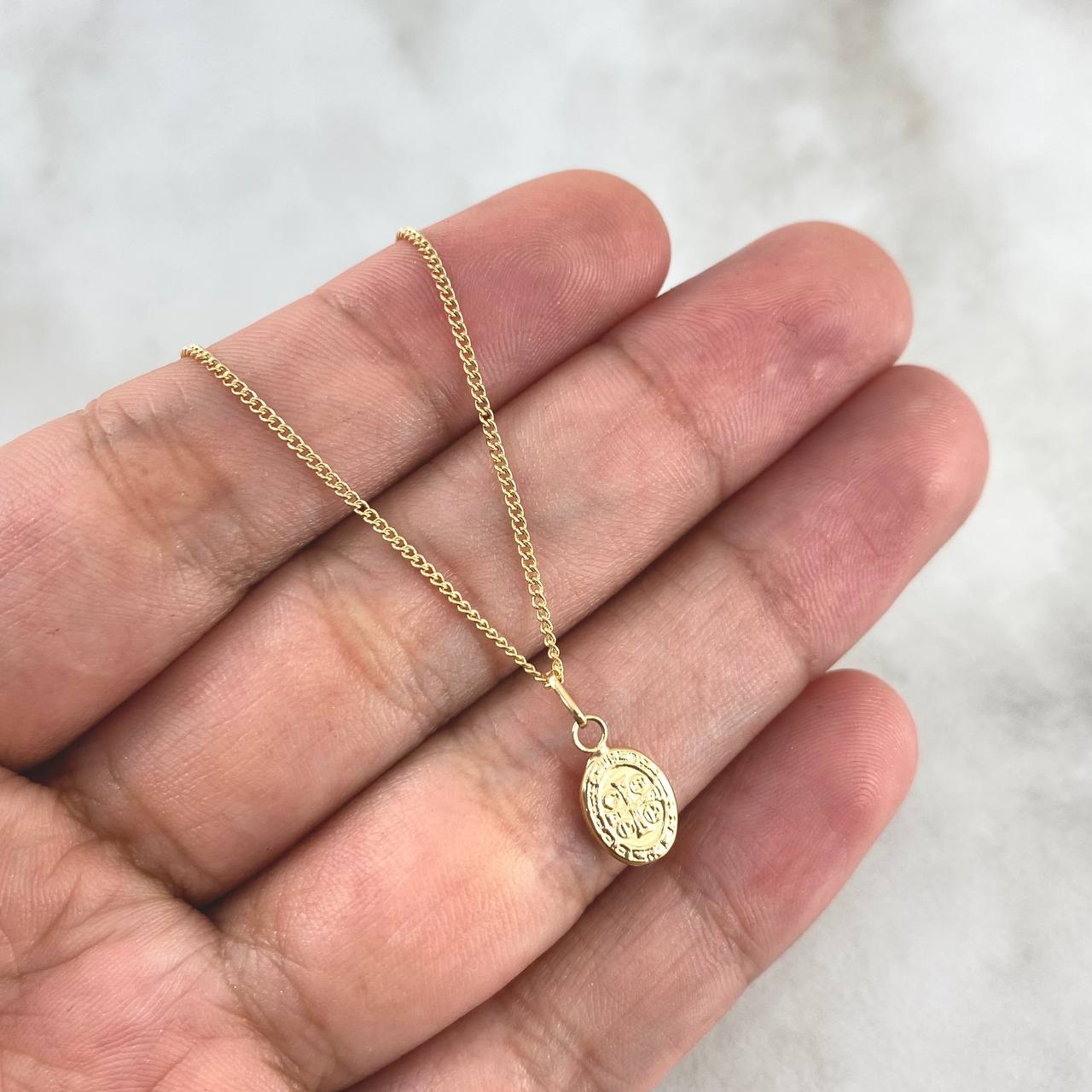 Cadena Mini Cubana 1.1gr / 50cm / 1mm + Dije San Benito 0.35gr / 1.4cm Oro Amarillo (Oferta)