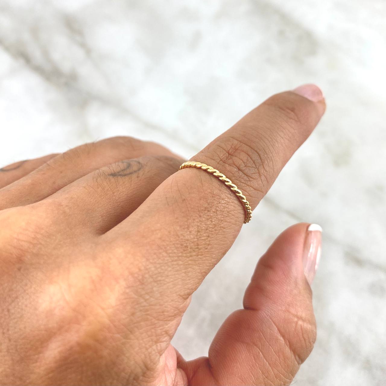 Anillo Trenzado 1gr / T 6 1/2 / Oro Amarillo
