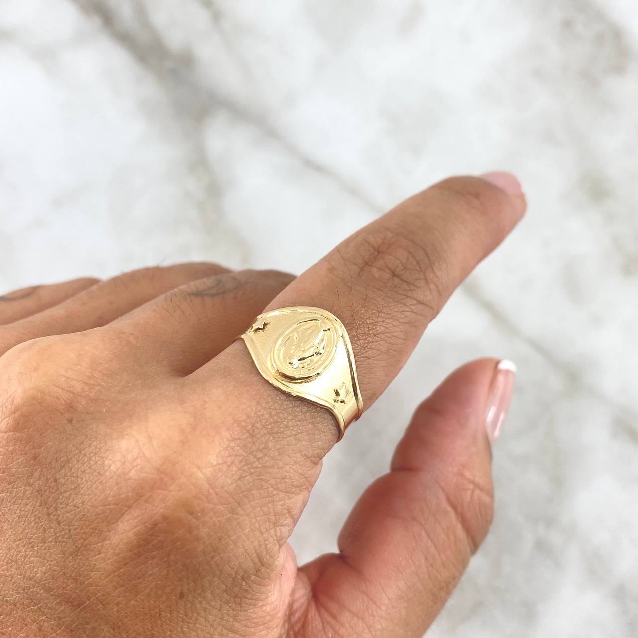 Anillo Cinturon Virgen Milagrosa 2.15gr / T 8 1/2 / Oro Amarillo
