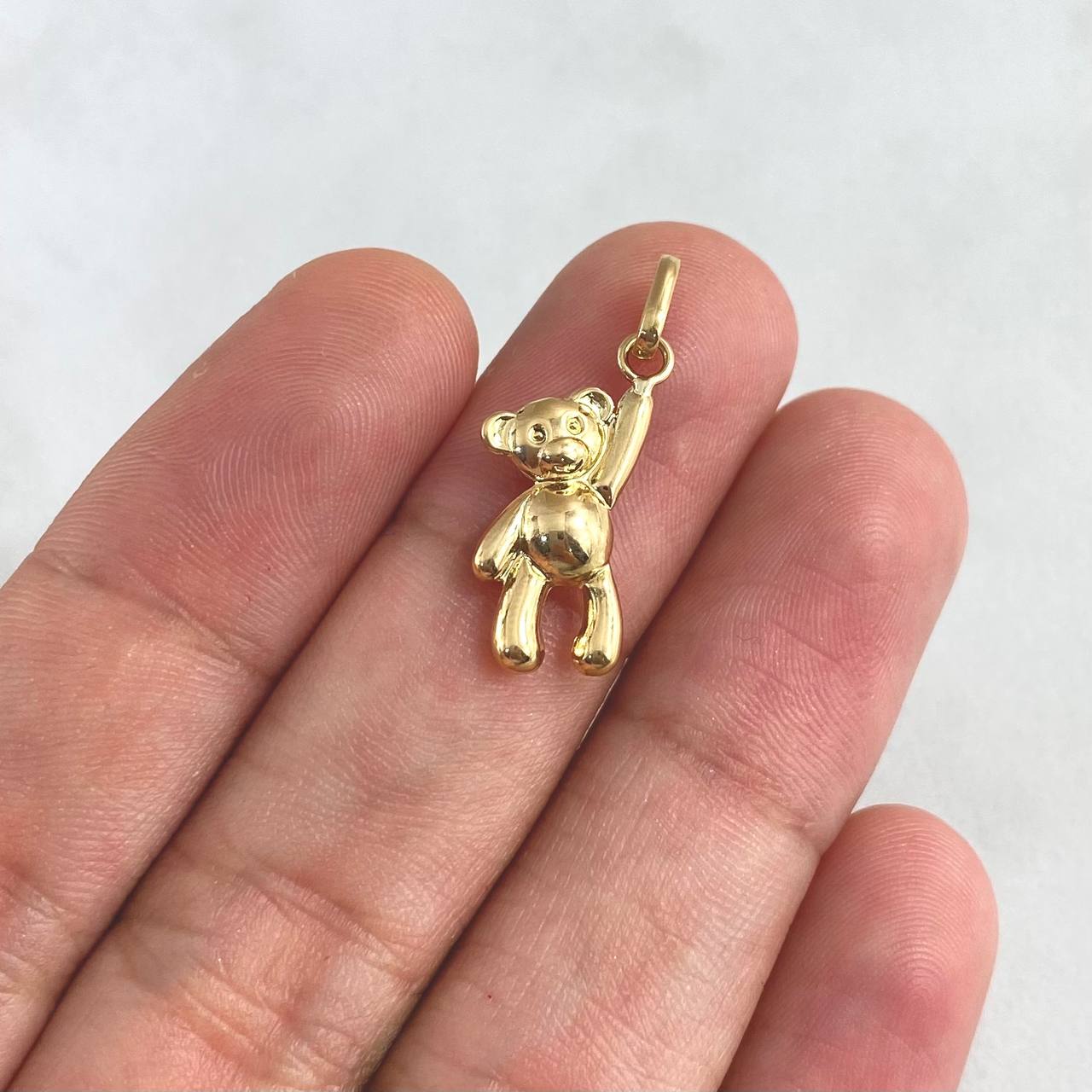 Dije Oso 0.8gr / 2cm / Oro Amarillo ©