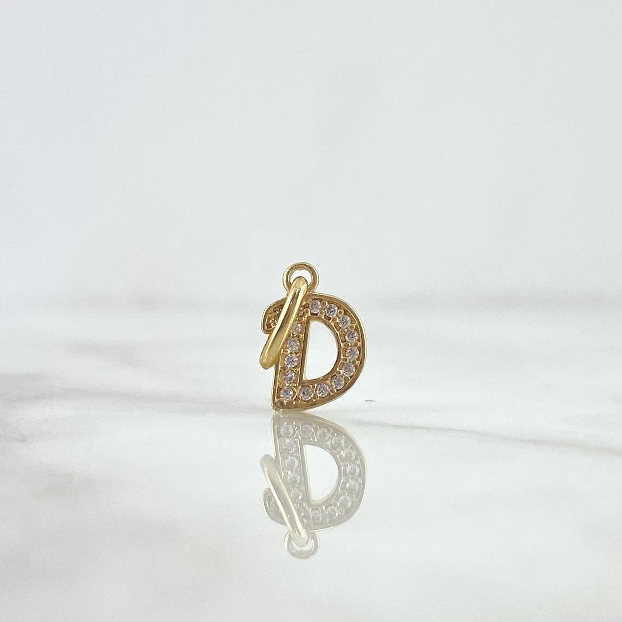 Dije Letra D Cursiva 0.75gr / 1.7cm / Circones Blancos Oro Amarillo