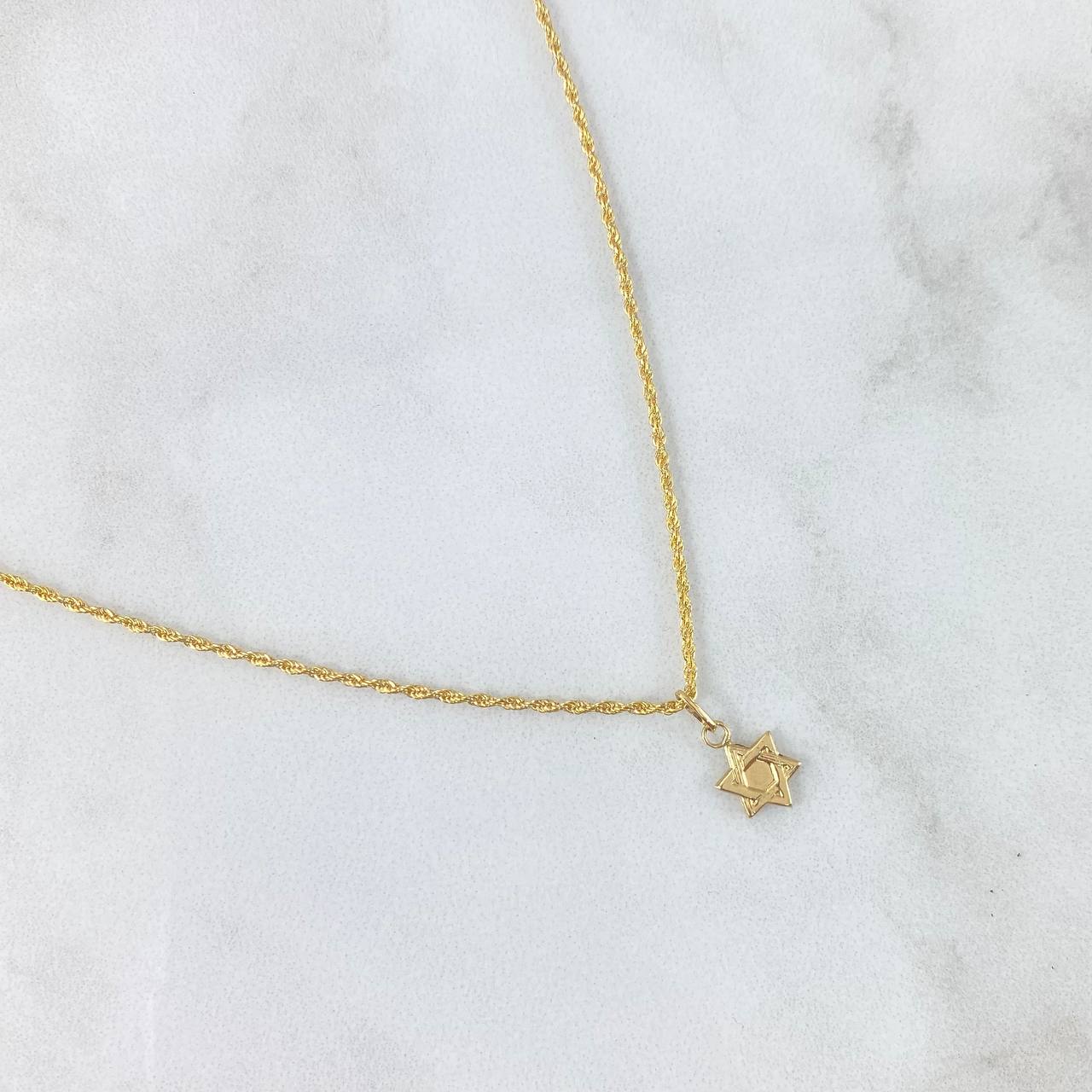 Cadena Lazo 0.9gr / 45cm / 1.2mm + Dije Estrella De David 0.3gr / 1.4cm Oro Amarillo (Oferta)