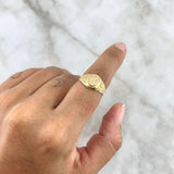 Anillo Virgen Milagrosa Sello Estrellado 1.75gr / T7 / Oro Amarillo