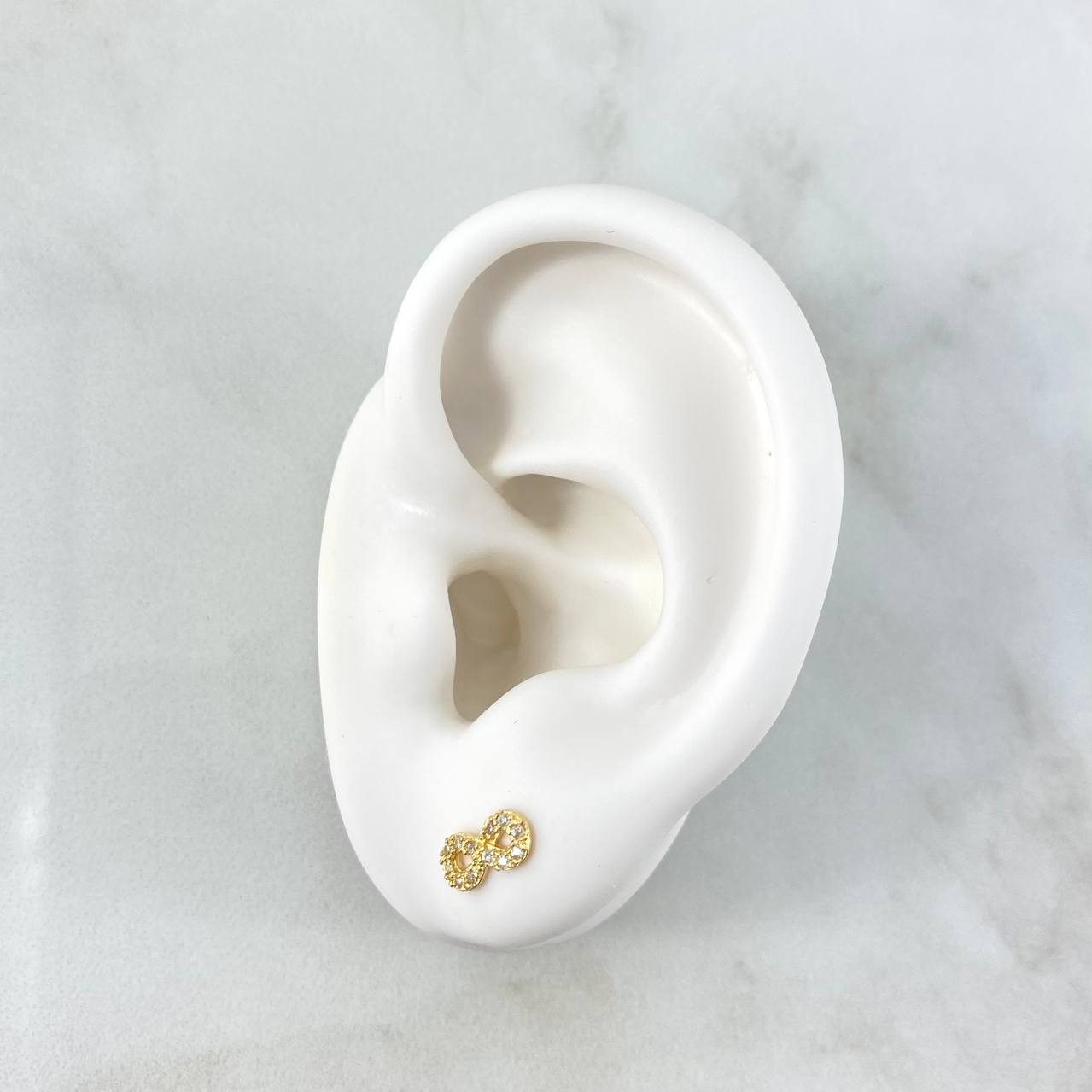 Topos Infinito 0.95gr / 9mm Circones Blancos Oro Amarillo *