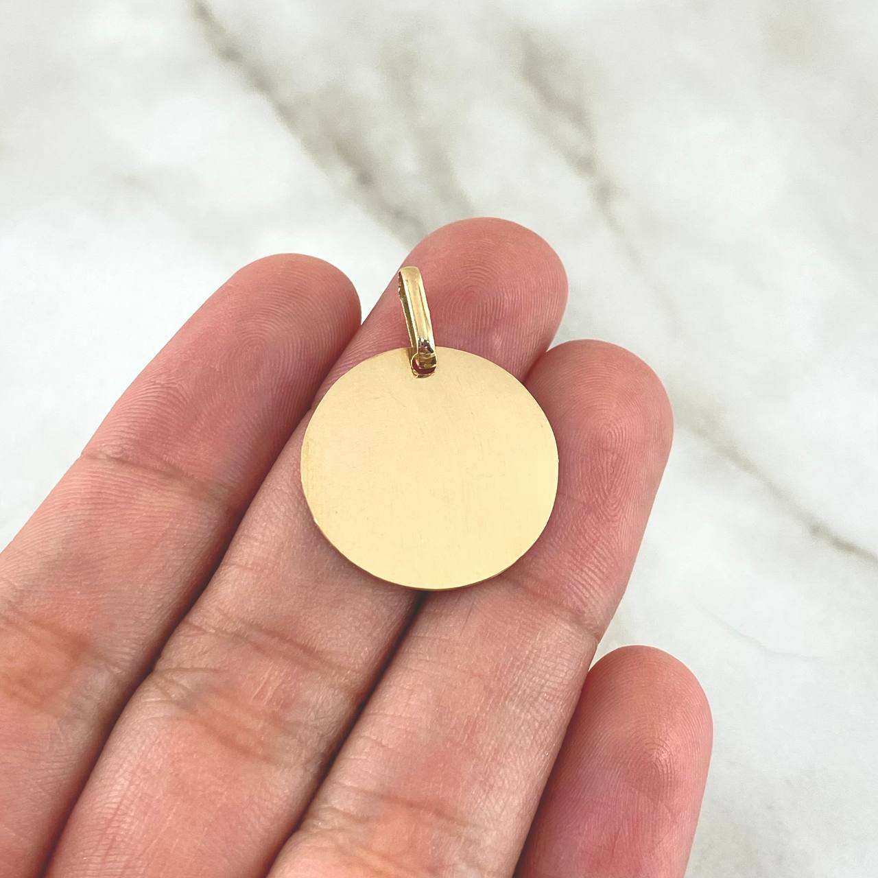 Dije Placa Circulo 2.2gr / 2.6cm / Liso Oro Amarillo