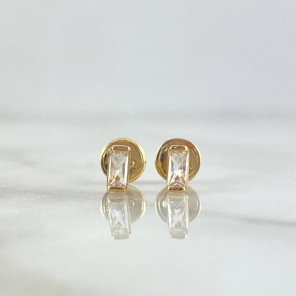 Topos Piedra Rectangular  0.65gr / 5.5mm Circon Blanco Oro Amarillo