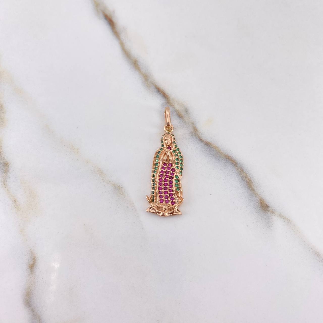 Dije Virgen de Guadalupe 2.85gr / 3.5cm / Circones Fucsia Verdes Oro Rosa $