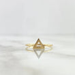 Anillo Silueta Triangulo 1.1gr / T6 3/4 / Oro Amarillo