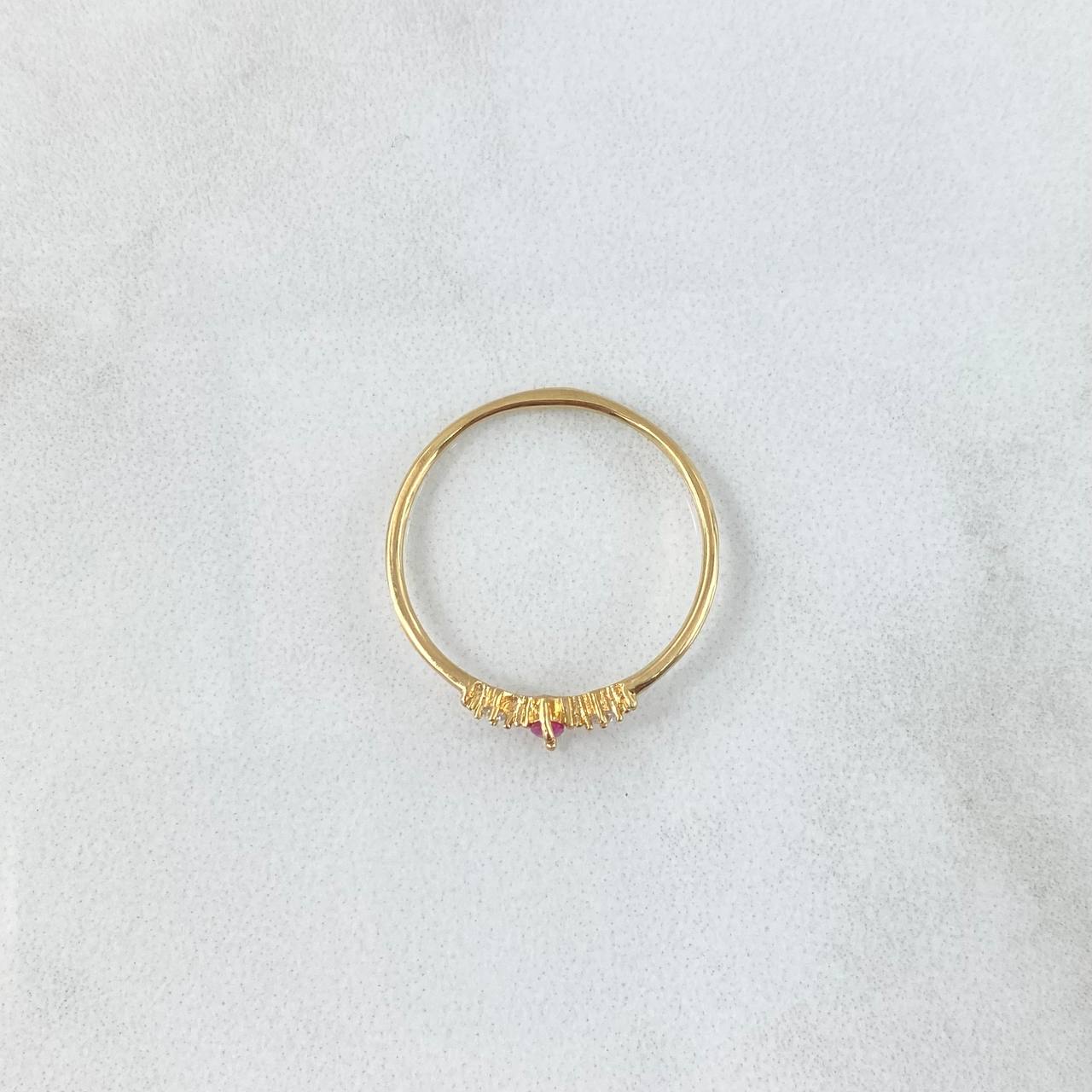 Anillo Solitario Marquesa  1gr / T8 1/4 / Circones Blancos Y Fucsia Oro Amarillo
