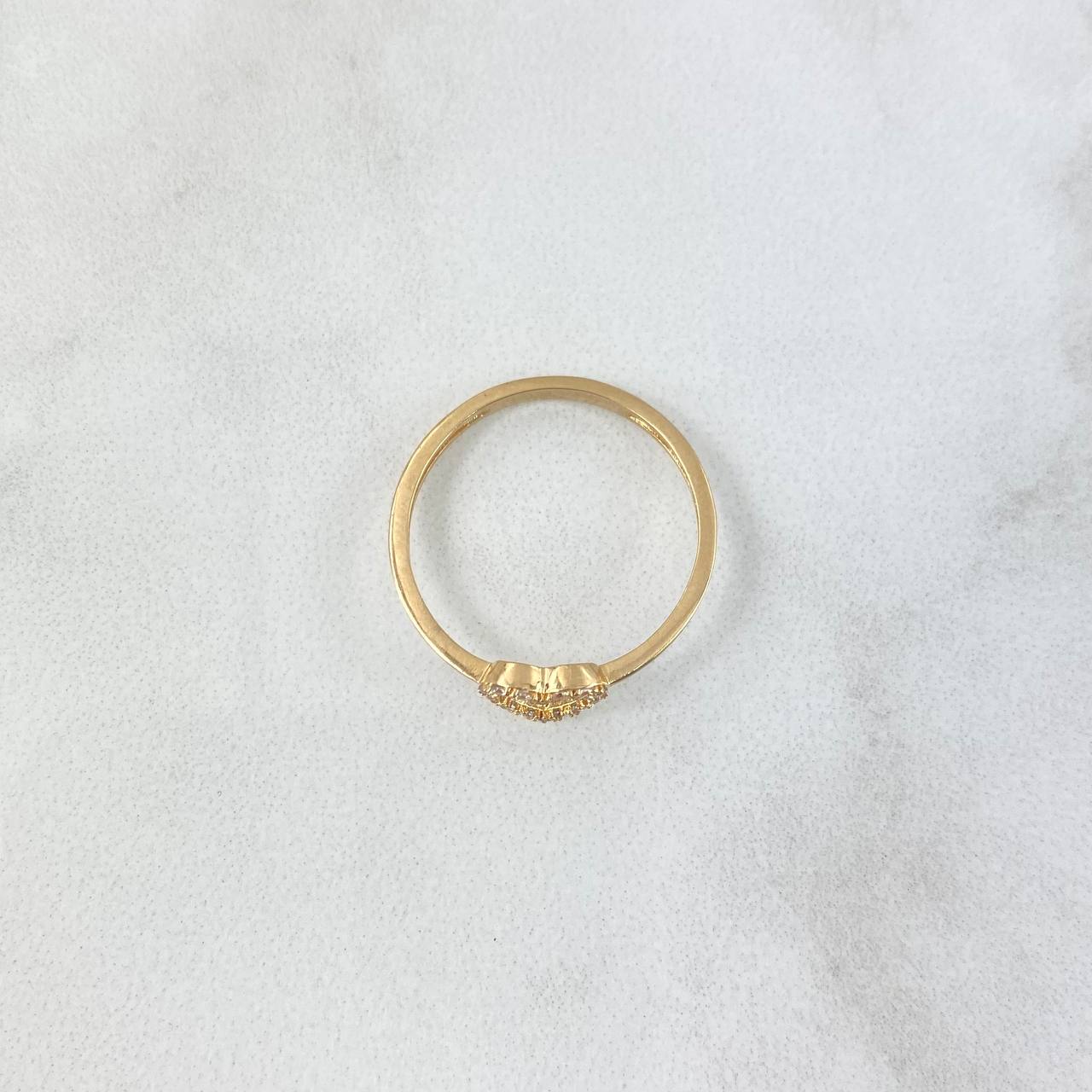 Anillo Silueta Corazon 1.1gr / T7 / Circones Blancos Oro Amarillo