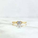 Anillo Solitario Coquette 1.4gr / T7 1/4 / Circones Blancos Oro Amarillo