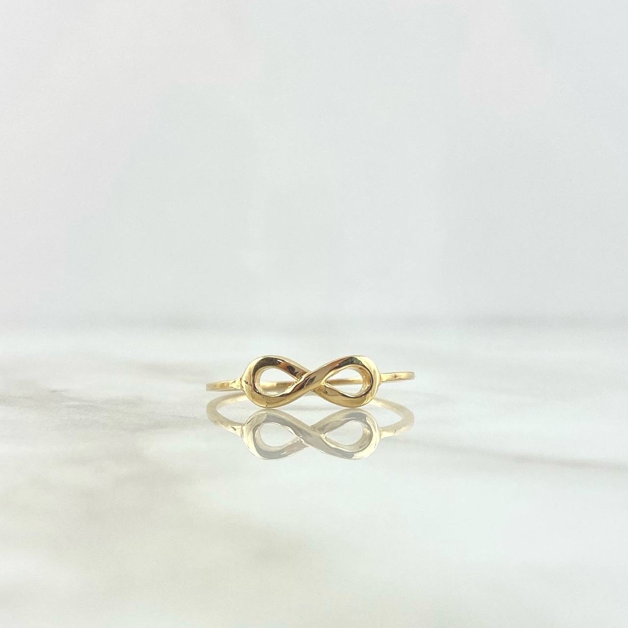 Anillo Silueta Infinito 1.1gr / T7 1/4 / Oro Amarillo