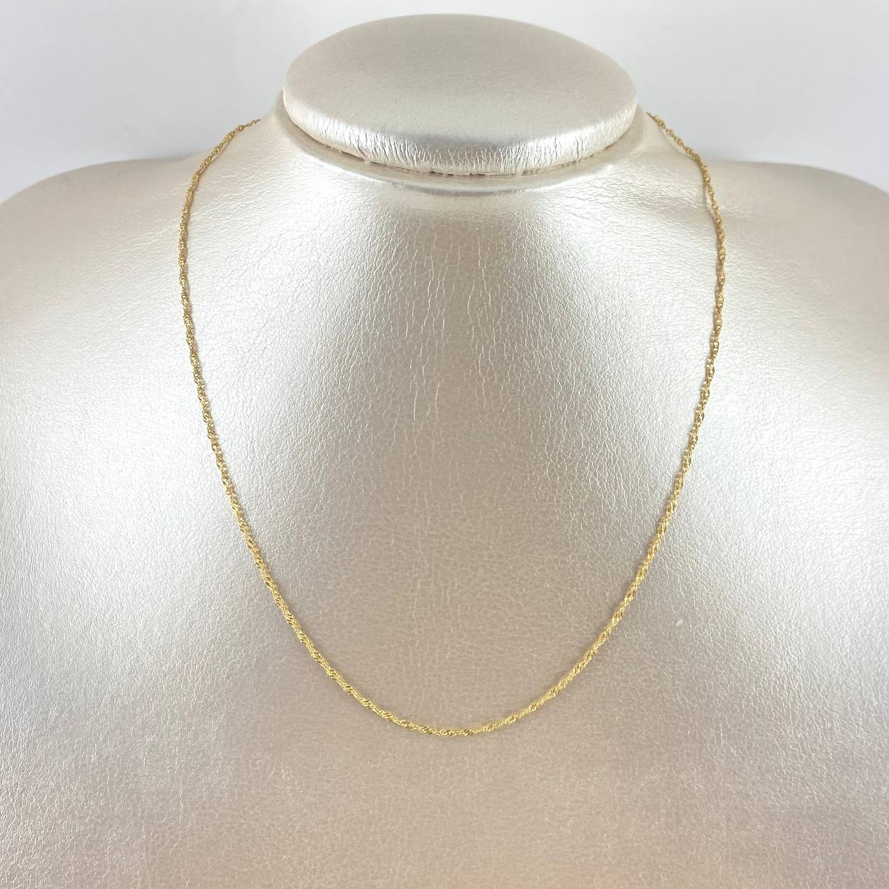 Cadena Singapur 0.85gr / 50cm / 0.9mm Oro Amarillo +3 18K