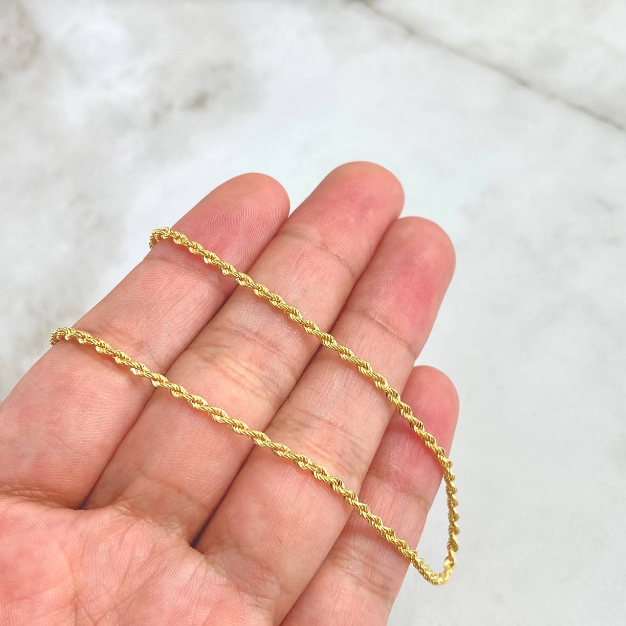 Cadena Lazo 1.95gr / 50cm / +3 Oro 18K ©